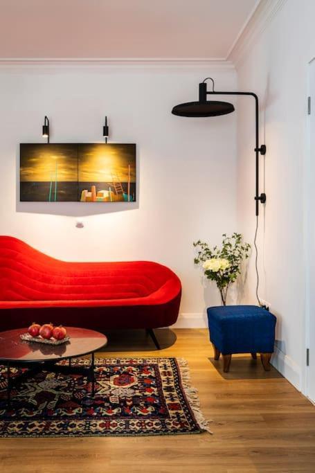 Aristocratic With A Parking Spot Apartamento